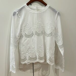 Adorable white cotton embroidered open back top LISA MARIE XS